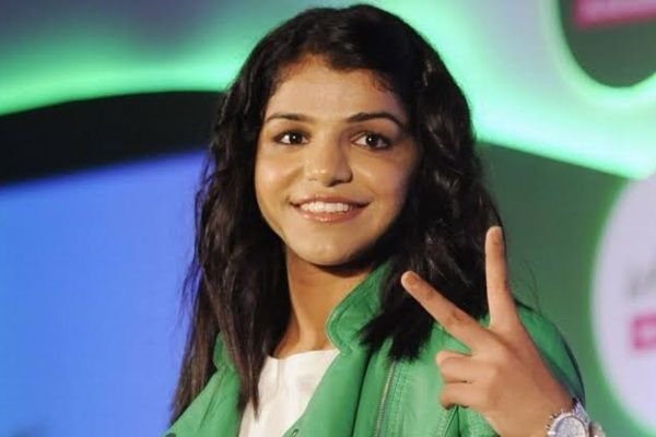 Sakshi Malik accused PT Usha and Mary Kom of remaining silent and not standing by the aggrieved woman wrestlers despite their promises of support.